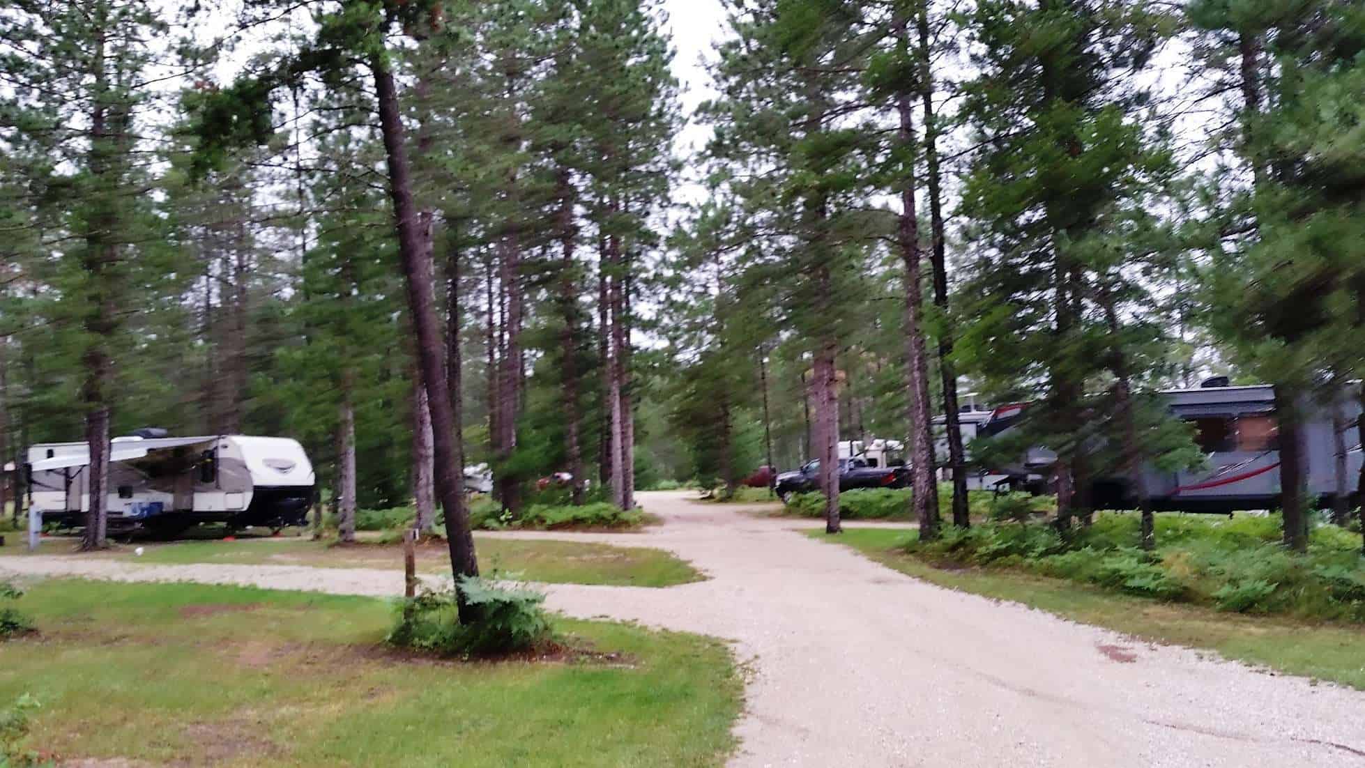Jack Pine Lodge Lodge, Resort and Campground
