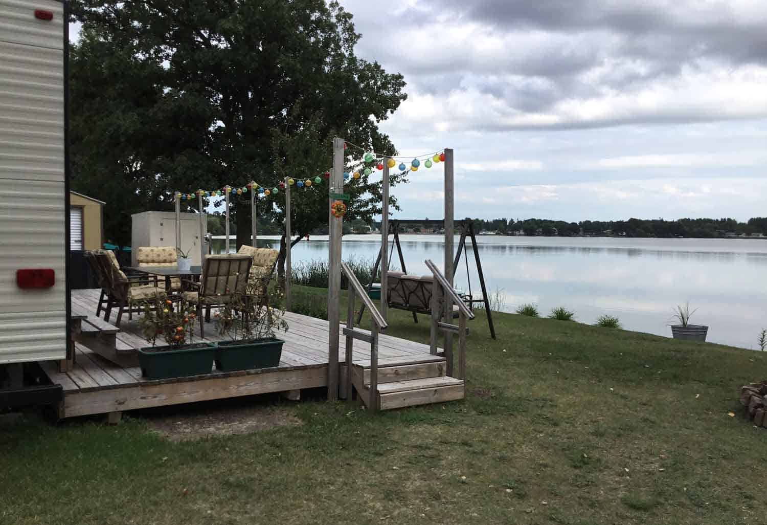 2Annes Lakeside RV Park