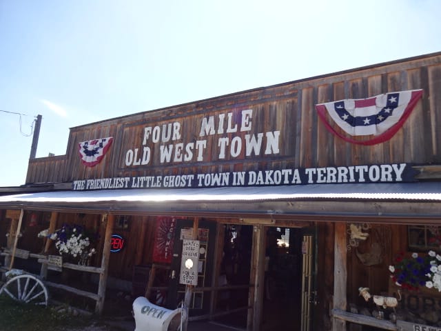 Four Mile Old West Campground