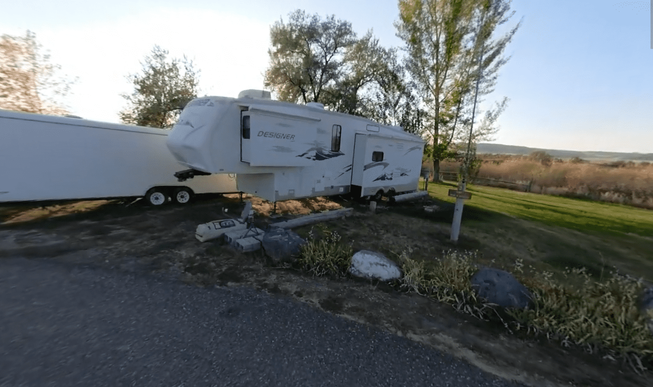Curlew Campground