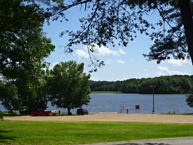 Whites Lake Creek Campground