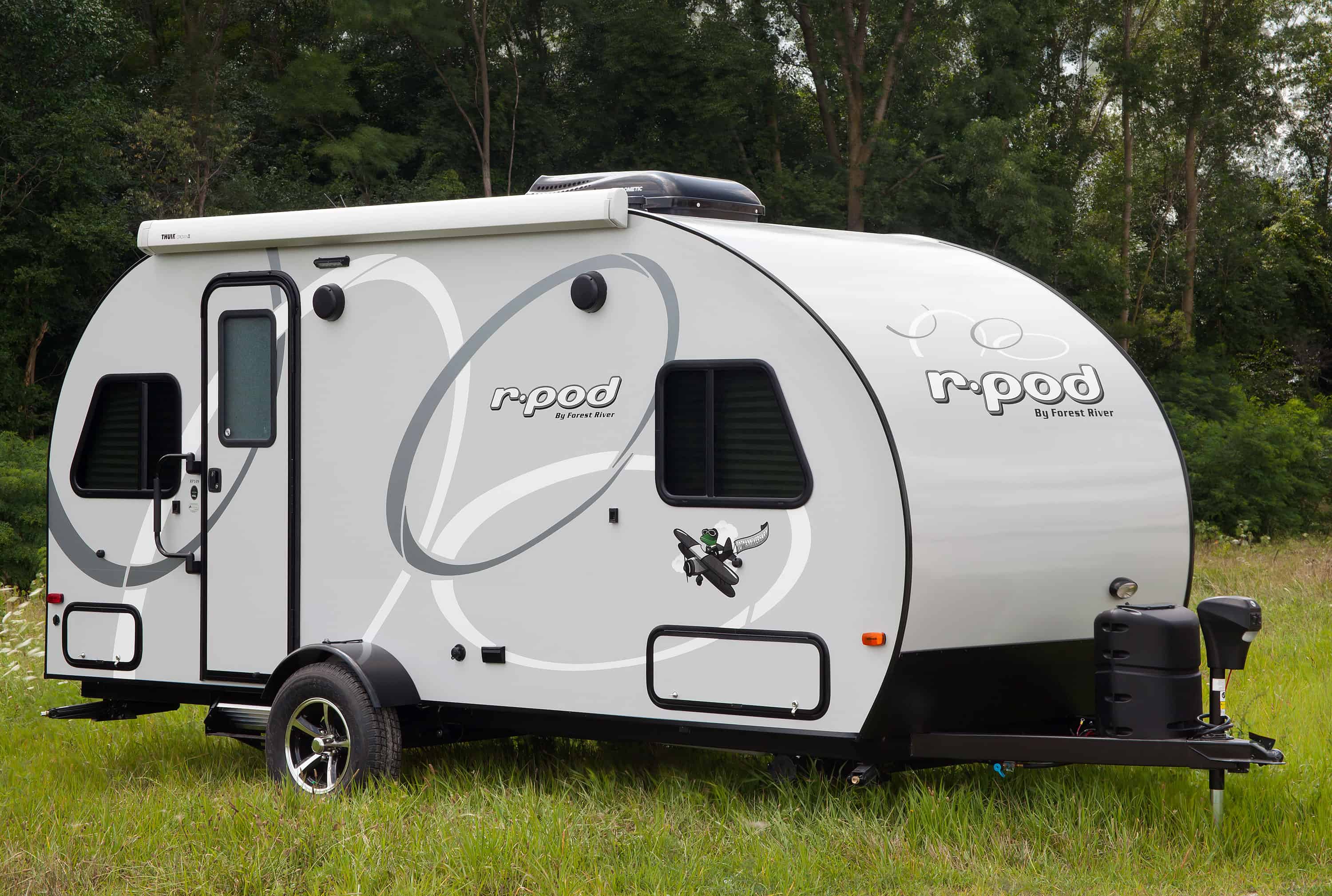 Exploring Light and Nimble: 17 of the Best Travel Trailers Under 5000 lbs