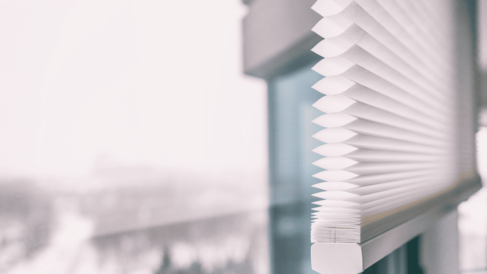 Year-Round Comfort: The Best Campervan Window Covers for Summer and Winter