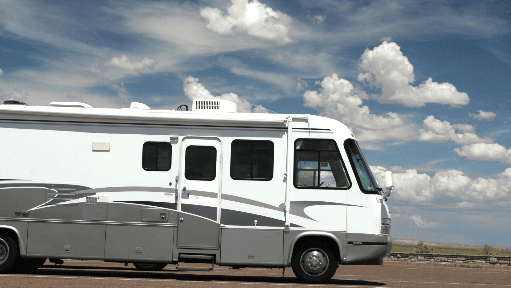 20 Practical Strategies for Reducing RV Weight and Traveling Lighter