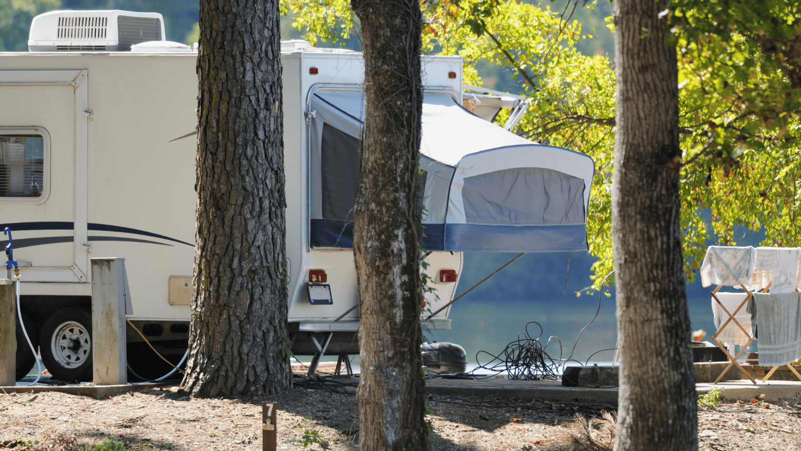 Expandable Hybrid Trailers: Your Gateway to Versatile Camping