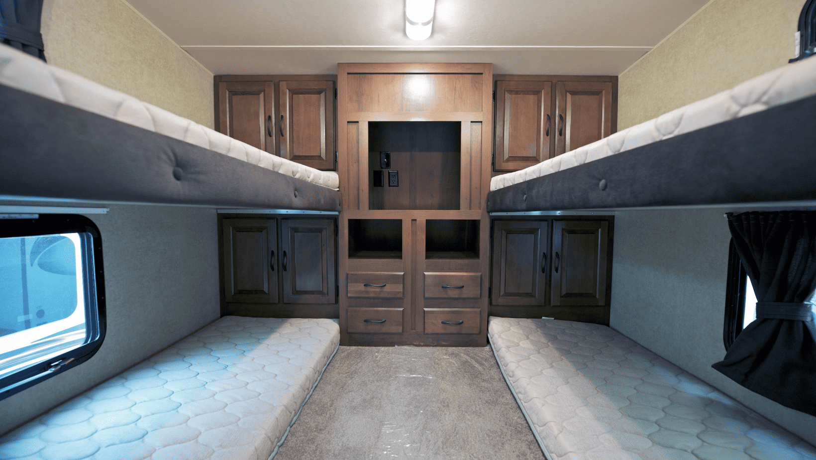 Family Adventures: 5 Fantastic Class C RVs with Bunk Beds