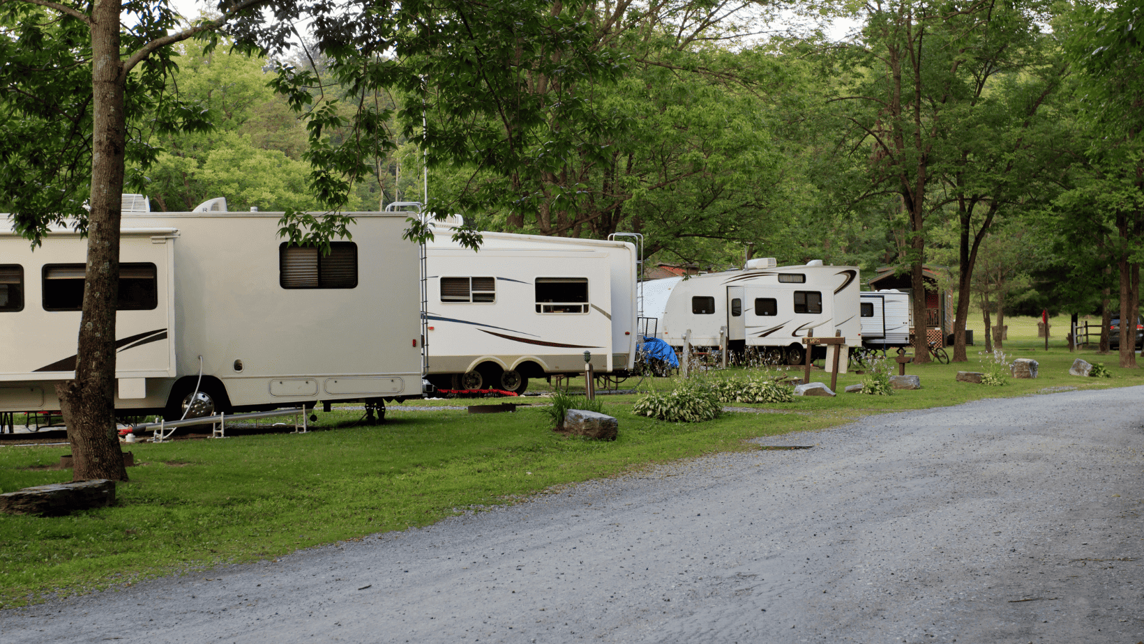Off the Beaten Path: 10 Reasons to Consider Alternatives to RV Campgrounds