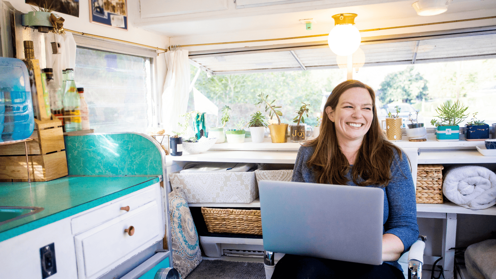 The Pros and Cons of Retiring in an RV: Is It the Right Choice for You?