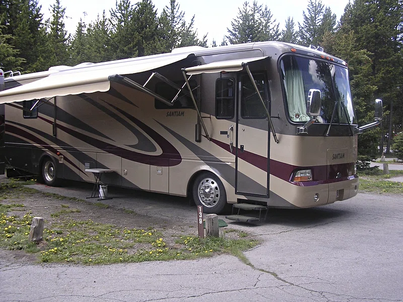 Shielding Your RV: Does Insurance Cover RV Windshield Replacement?