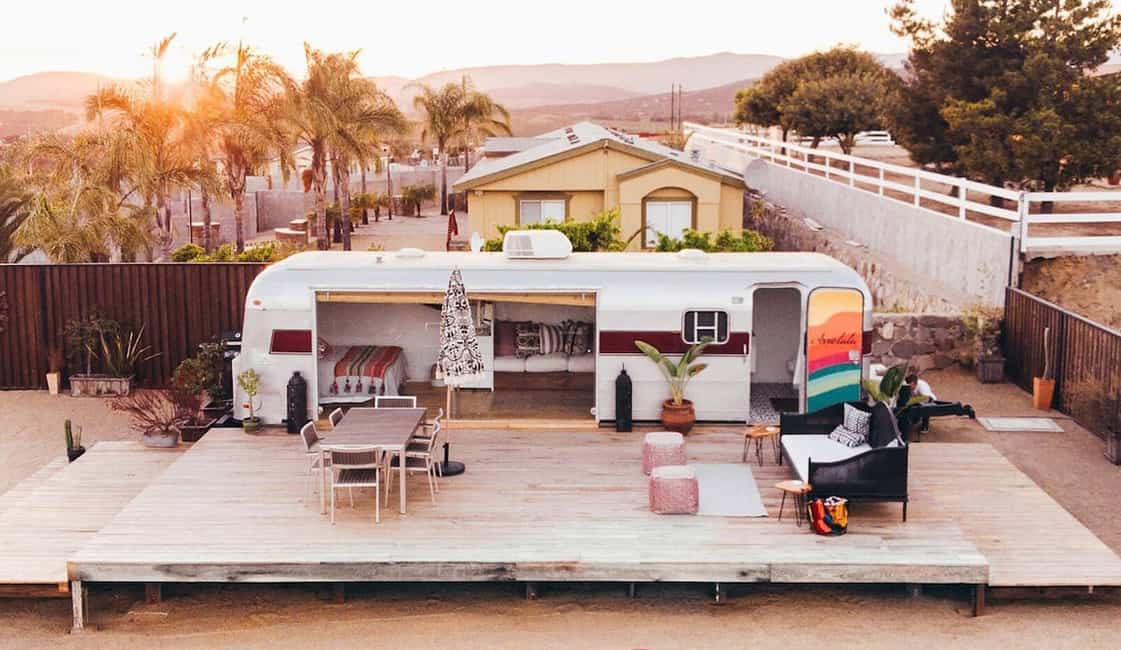 RV vs. Hotel or Airbnb: Which Is the More Cost-Effective Option for Your Vacation?