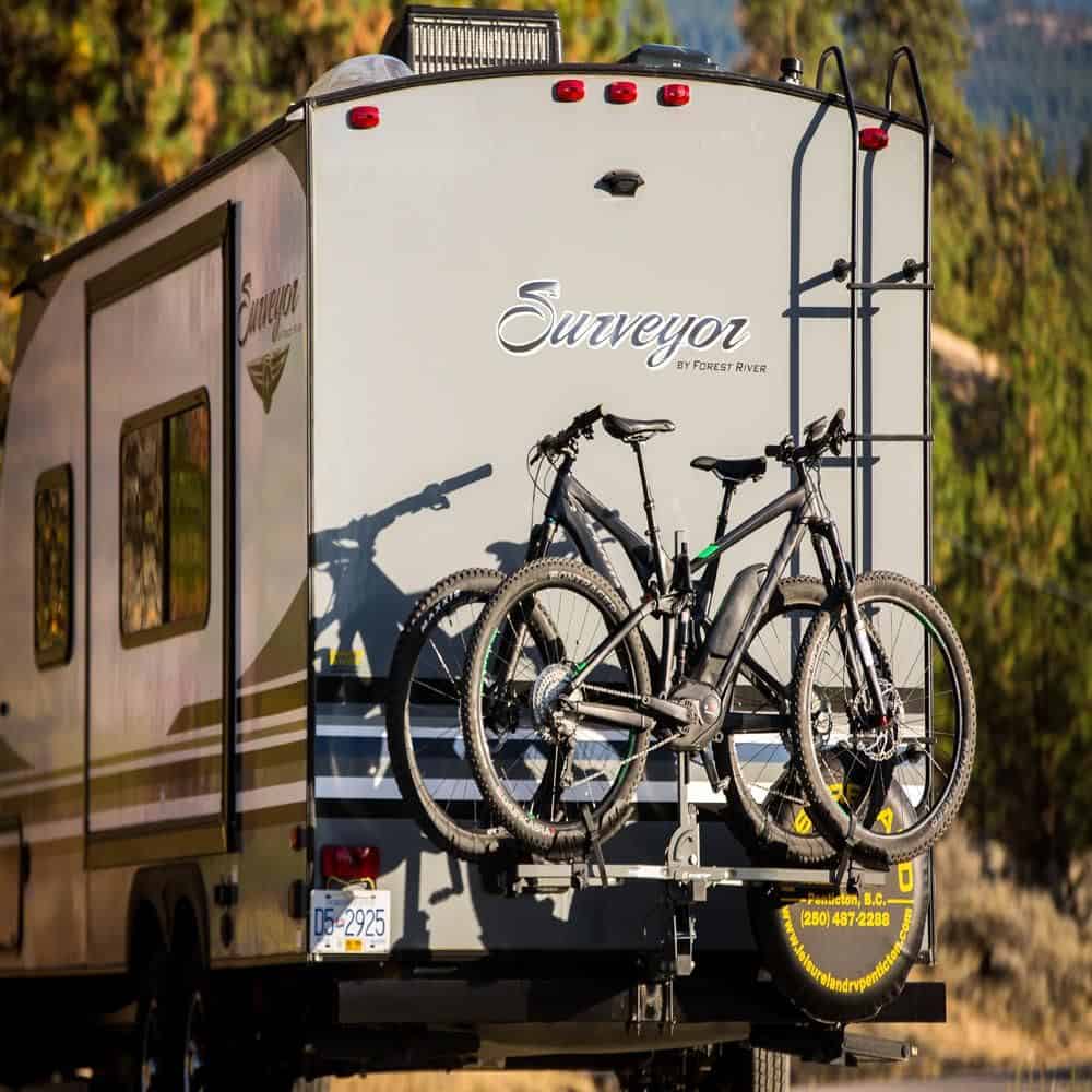 Camping with Convenience: How to Charge Your E-Bike While in the Great Outdoors