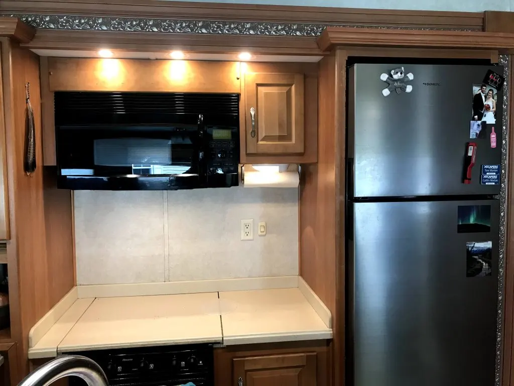 Optimizing Your RV Power: Running a 12V Fridge Without an Inverter