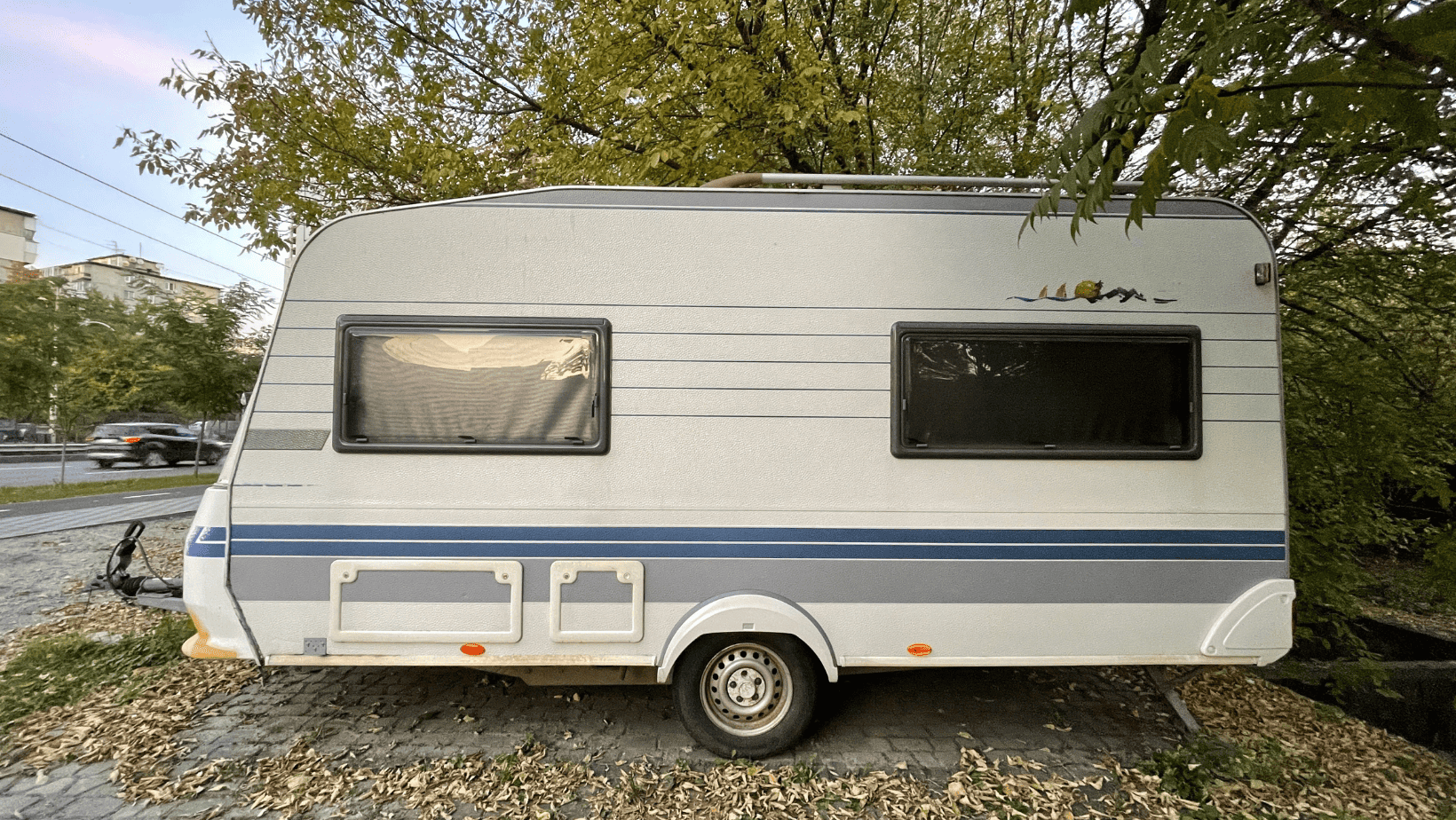 Your Ultimate Guide to Finding the Perfect Camper Trailer for Rent