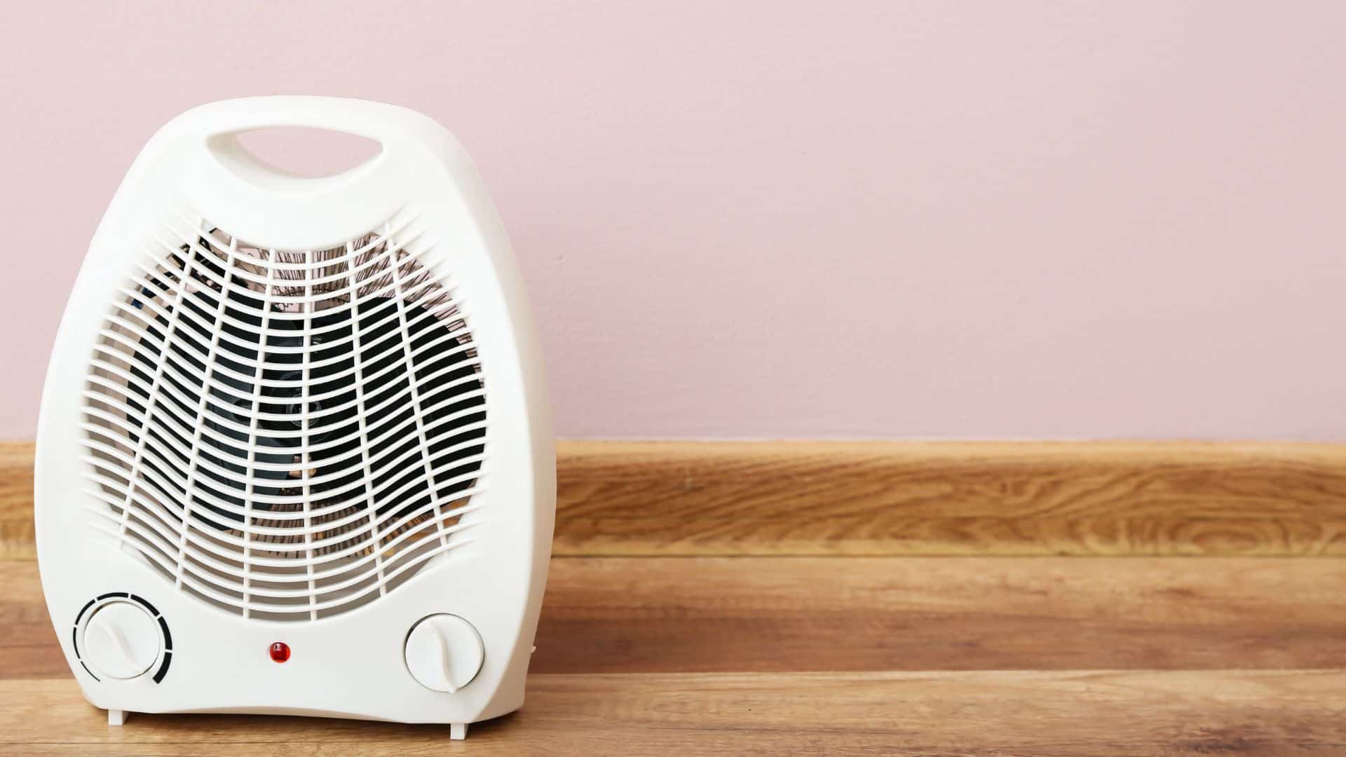 Stay Cool in the Great Outdoors: 7 Best Camping Fans to Beat the Heat in 2023