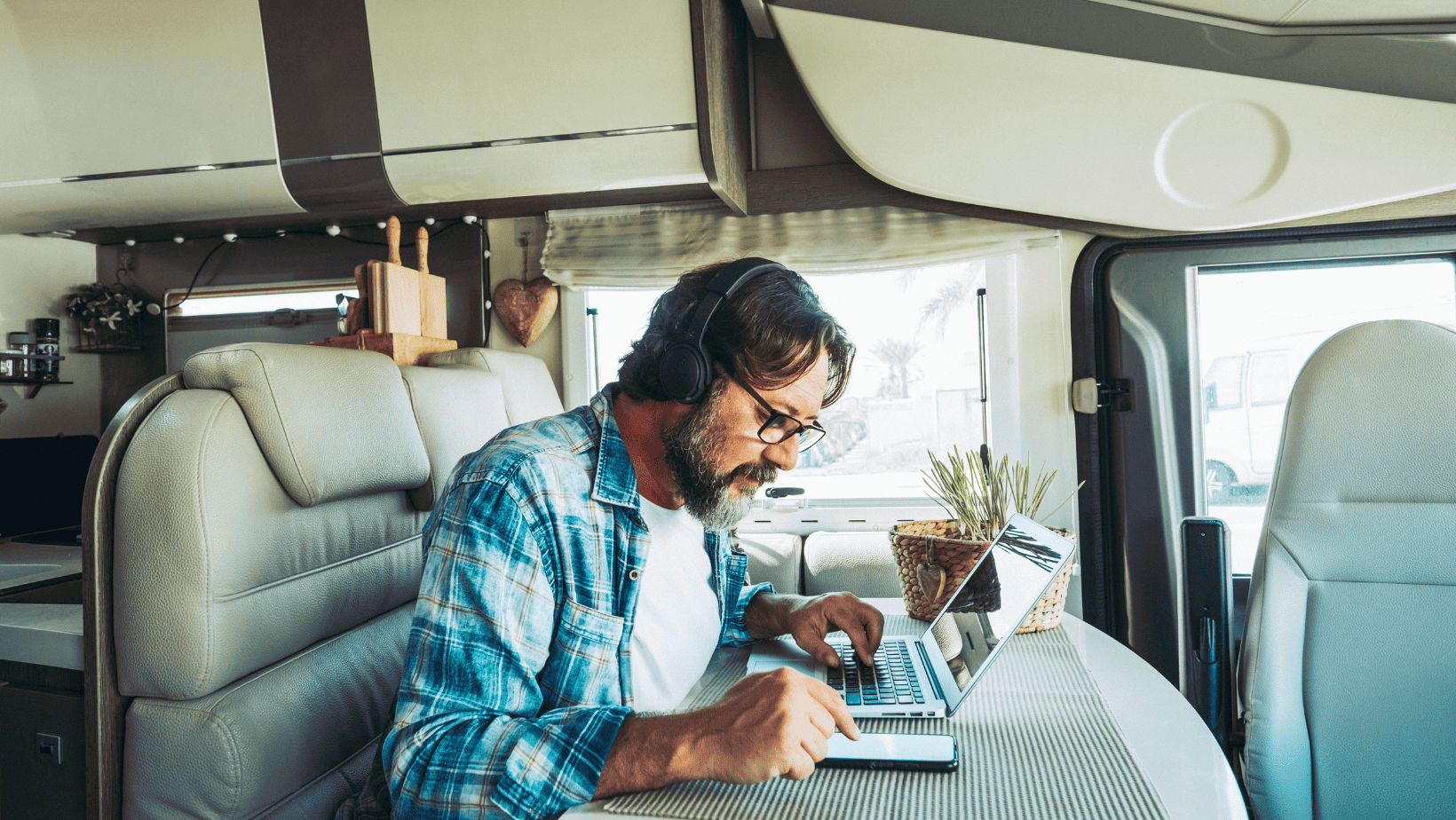 RV Cell Phone Boosters: Do They Really Improve Connectivity?