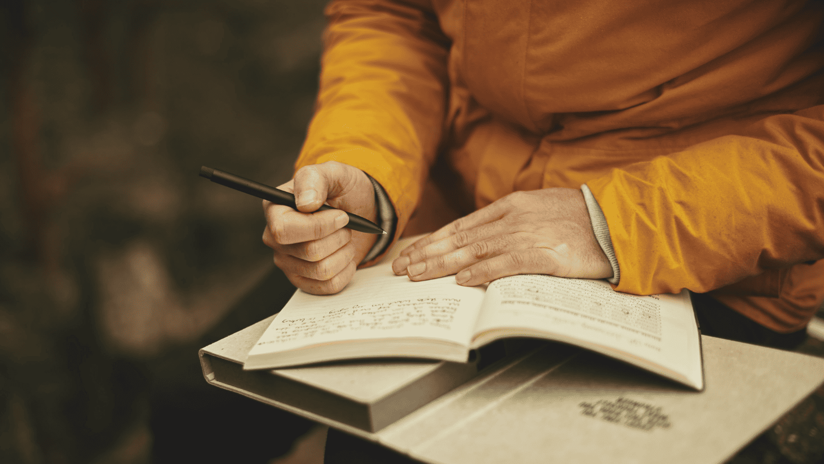 Journey into Creativity: 5 Travel Bullet Journal Ideas & Tips