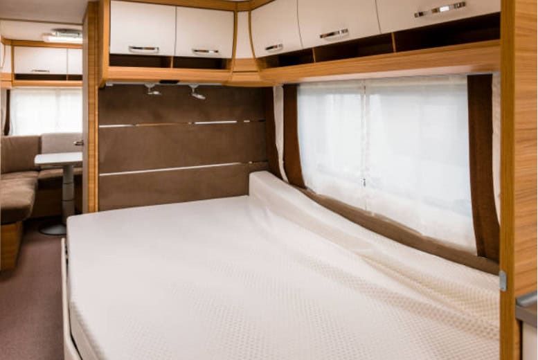 DIY RV Closet Storage Hacks: Custom Dividers for a Clutter-Free Wardrobe