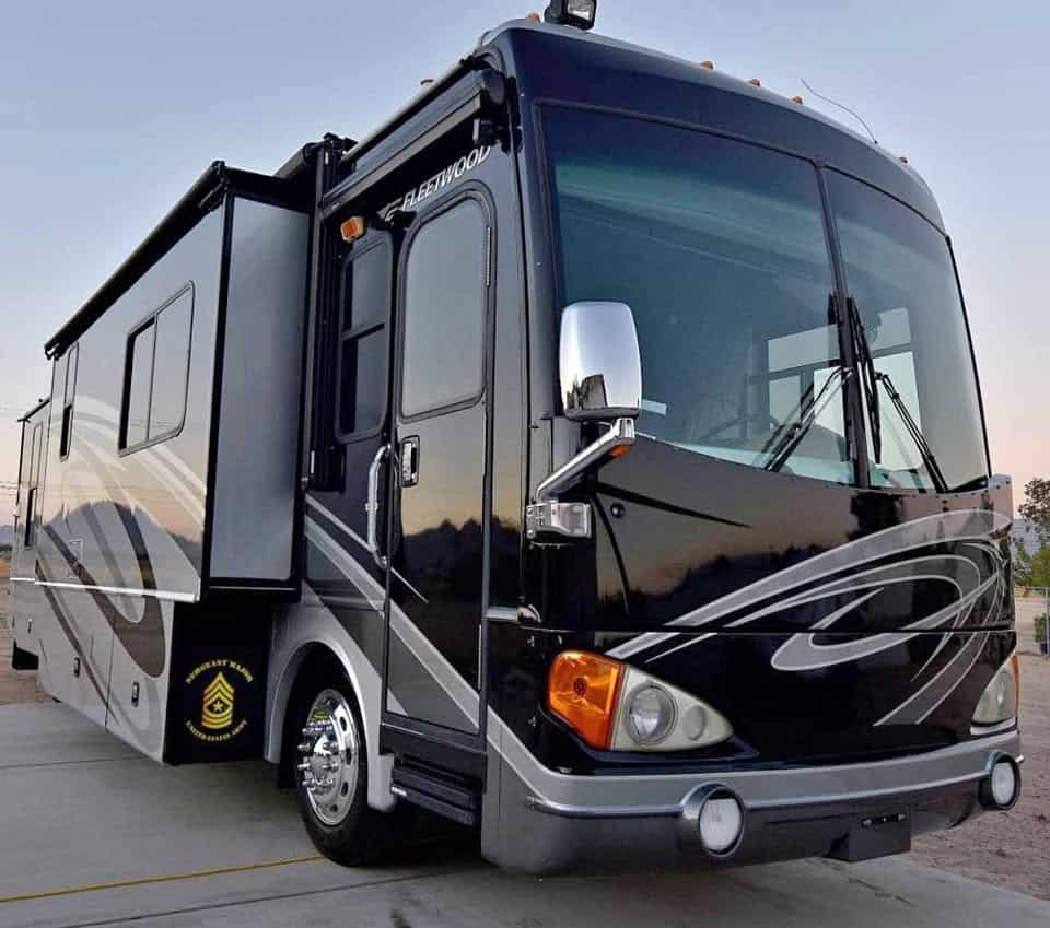 2007 Fleetwood Excursion – Power, Luxury & Adventure in One Class A Diesel