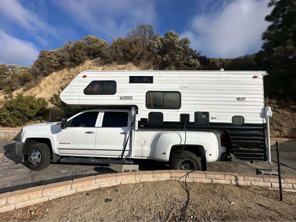1993 Lance Camper – Fully Remodeled and Road-Ready