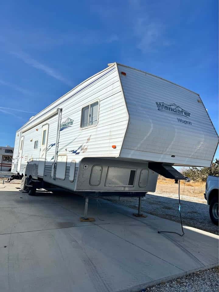 Room to Roll: Inside the 2005 Wanderer Fifth Wheel Toy Hauler