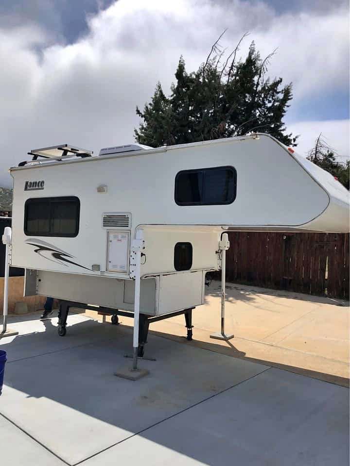 Inside a Well-Maintained 2008 Lance 815 Truck Camper: What Makes It a Timeless Travel Companion