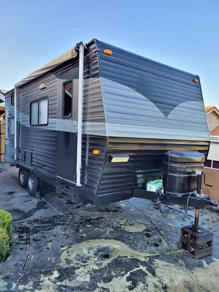 A Pioneer’s Makeover: Inside This Revamped 2005 RV Camping Trailer
