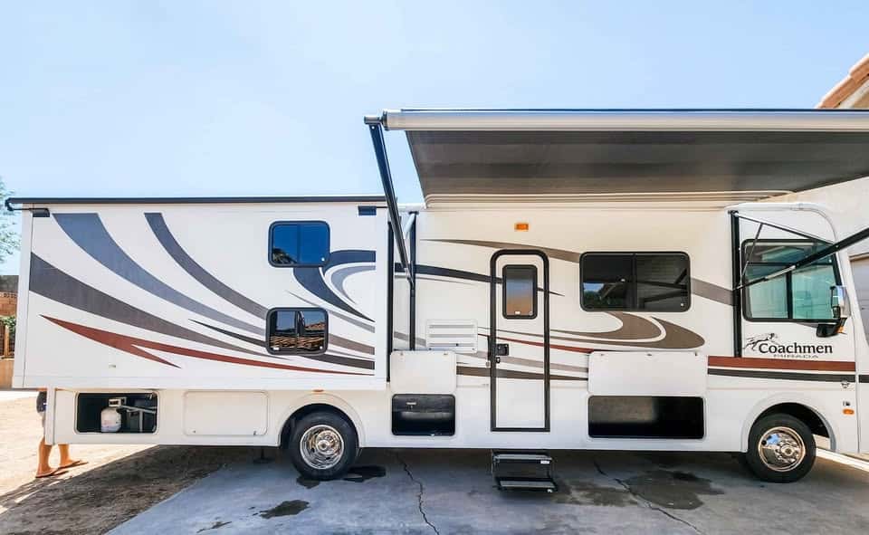 This Georgetown DS280 Is Built for Big Views and Bigger Adventures