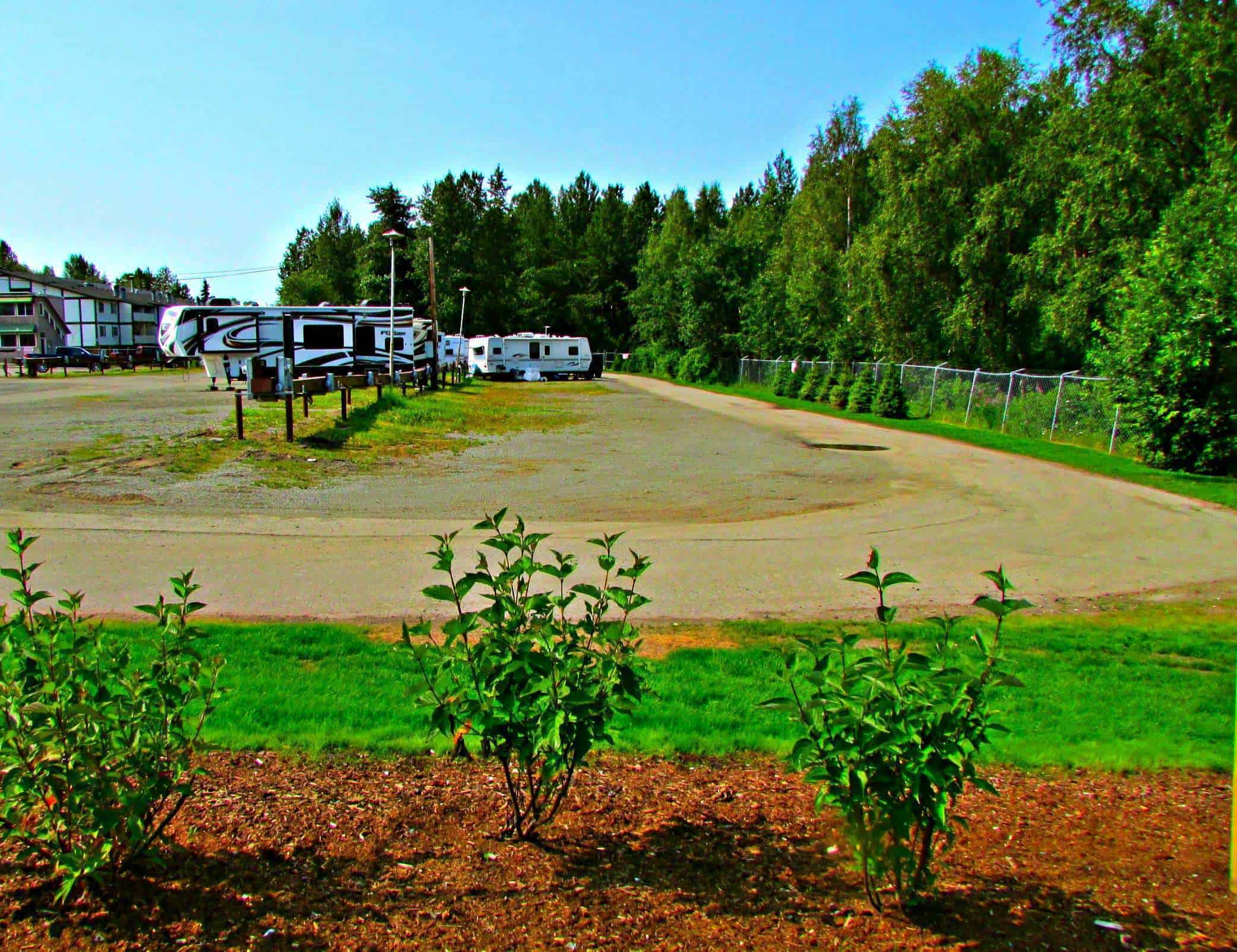 Creekwood Inn & RV Park