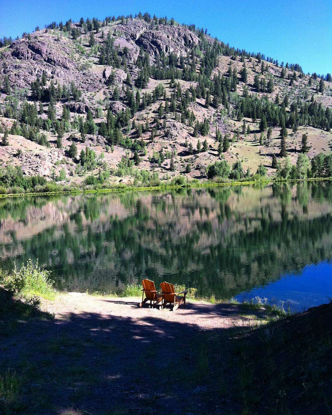Castle Lakes Campground & Cabins