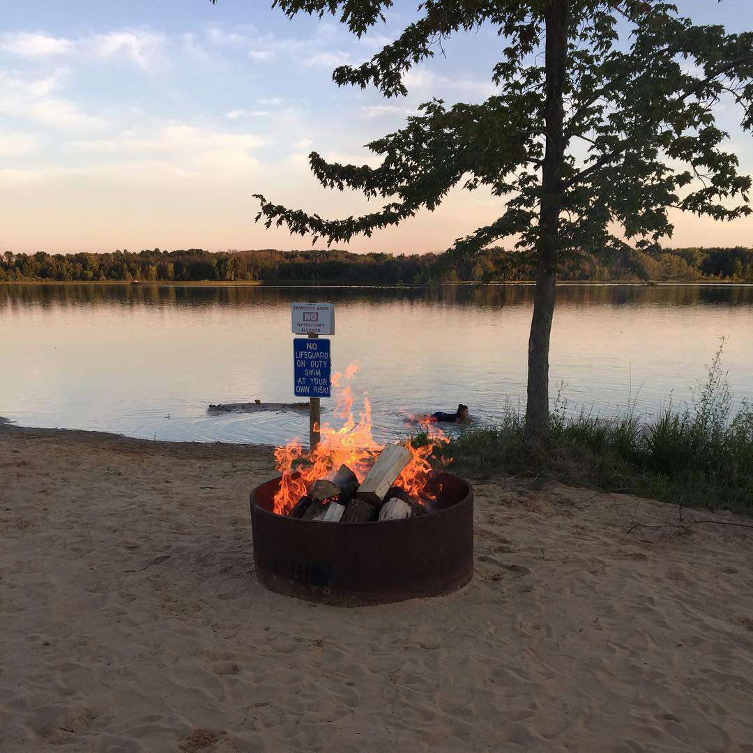 Dumont Lake Campground