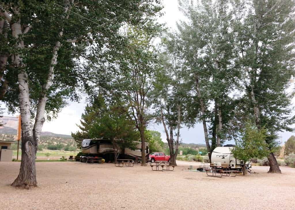 Mount Carmel Motel and RV Park