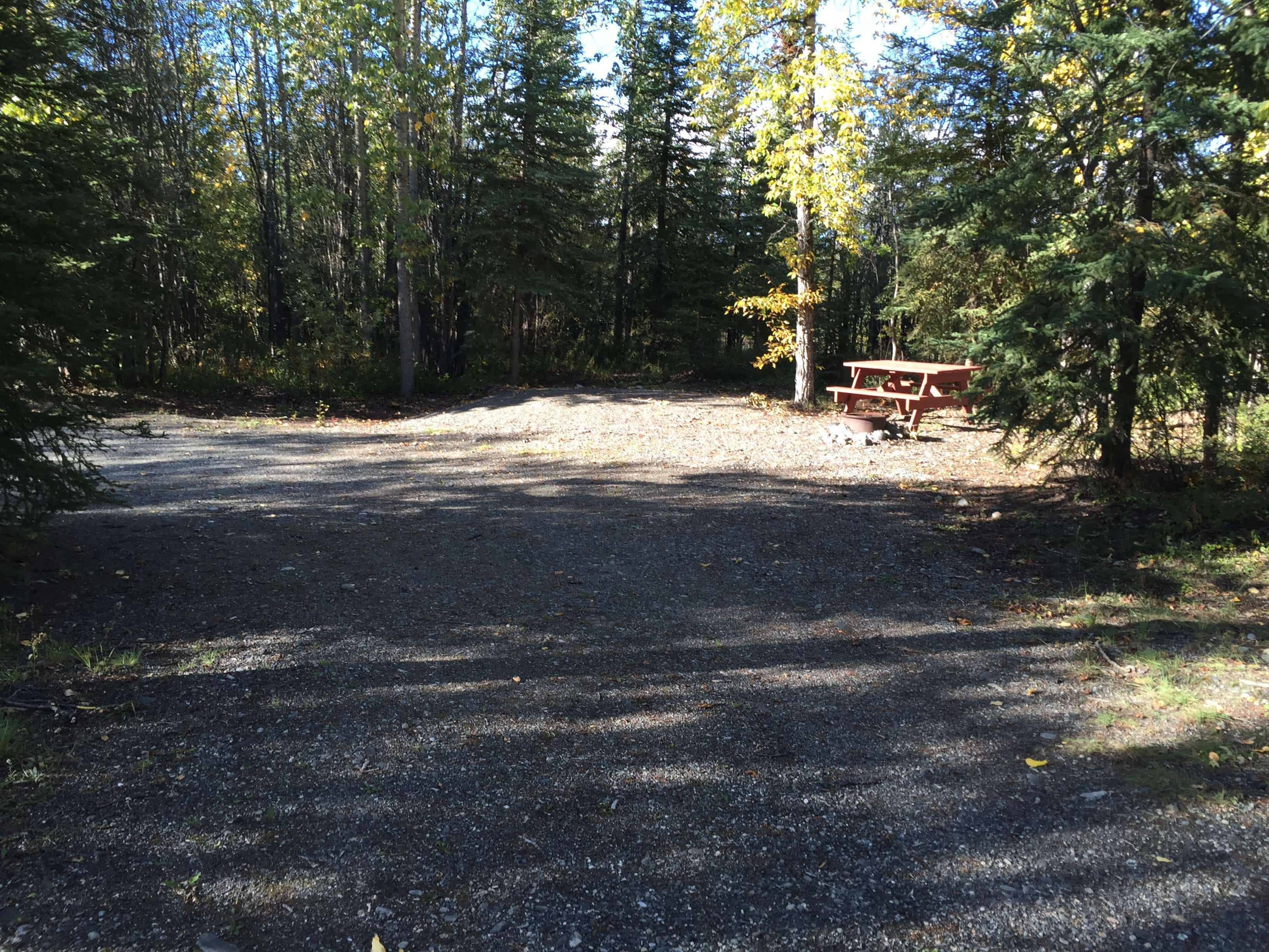 Kenny Lake Mercantile & RV