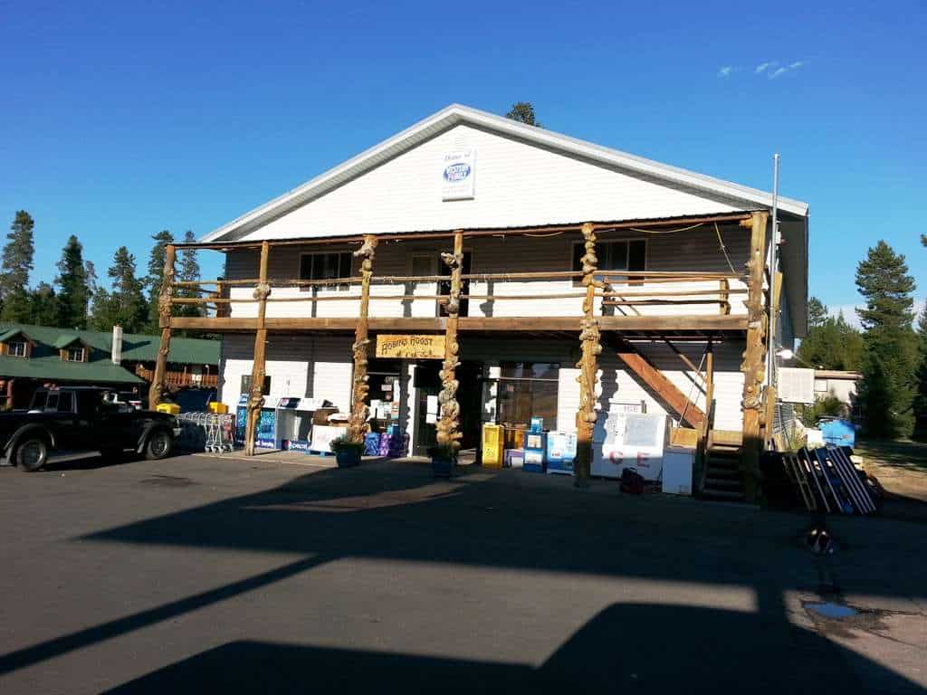 Robin's Roost Grocery Store and More RV Sites