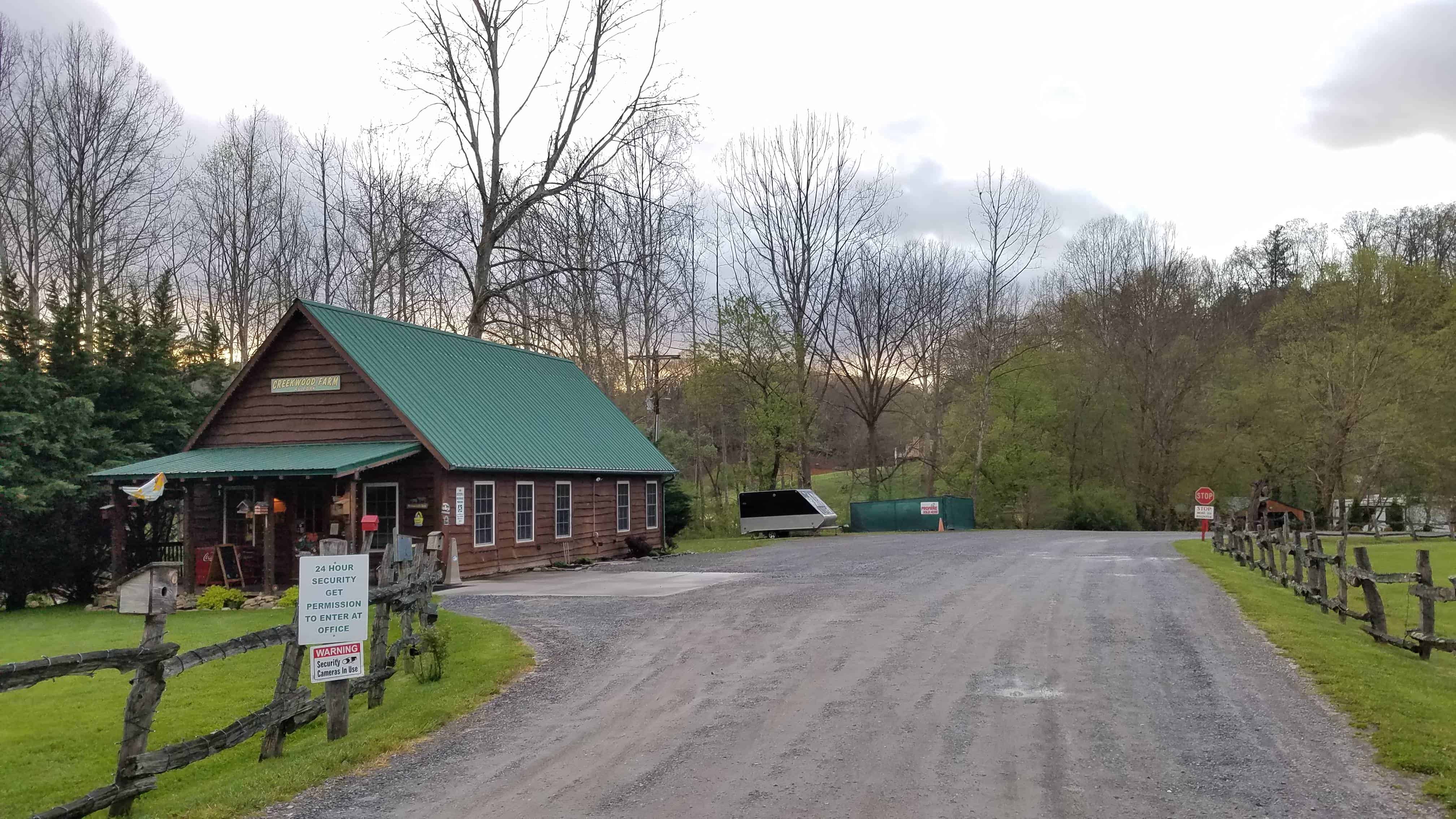 Creekwood Farm RV Park