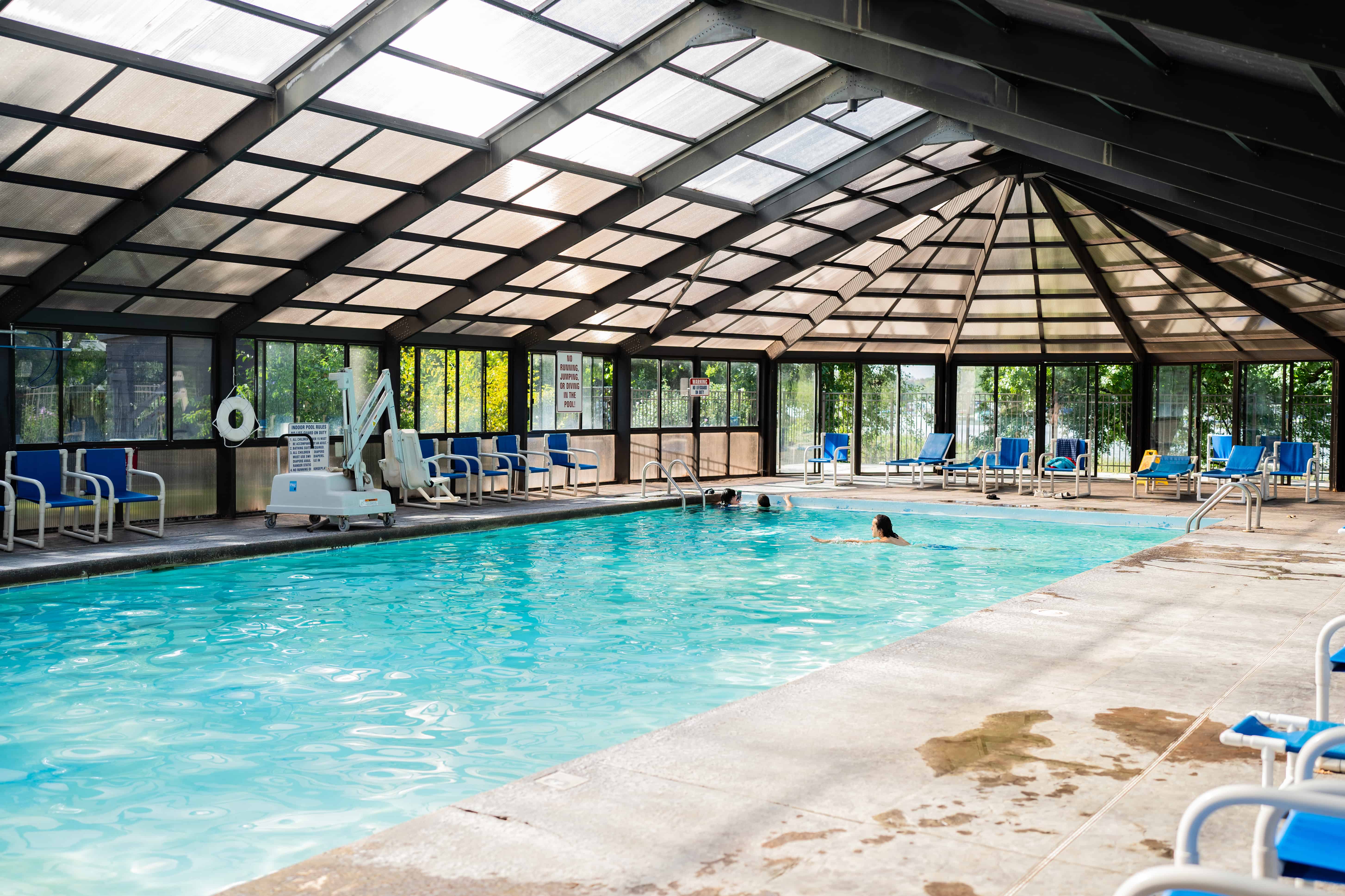 Yogi Bear's Jellystone Park Camp Resort Barton Lake