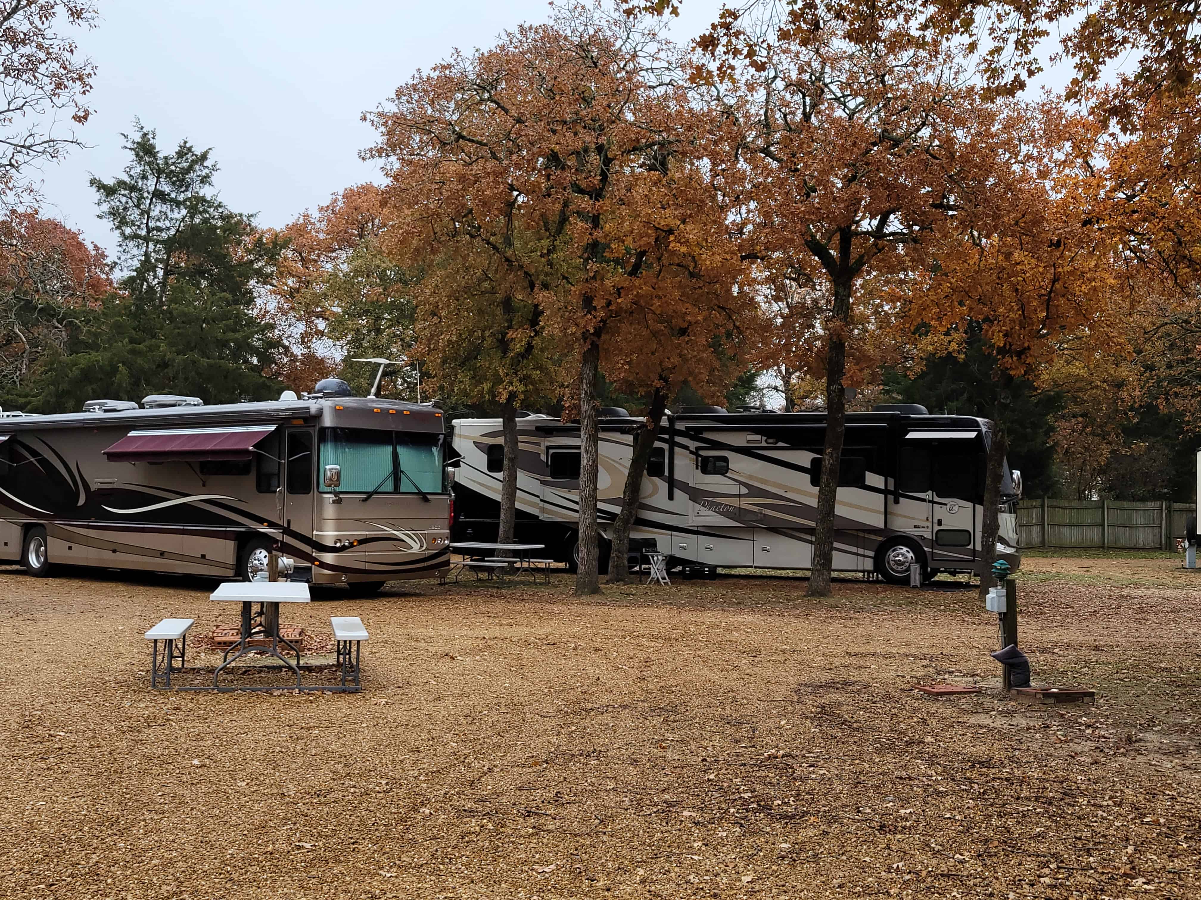 TX Log Cabin RV Park