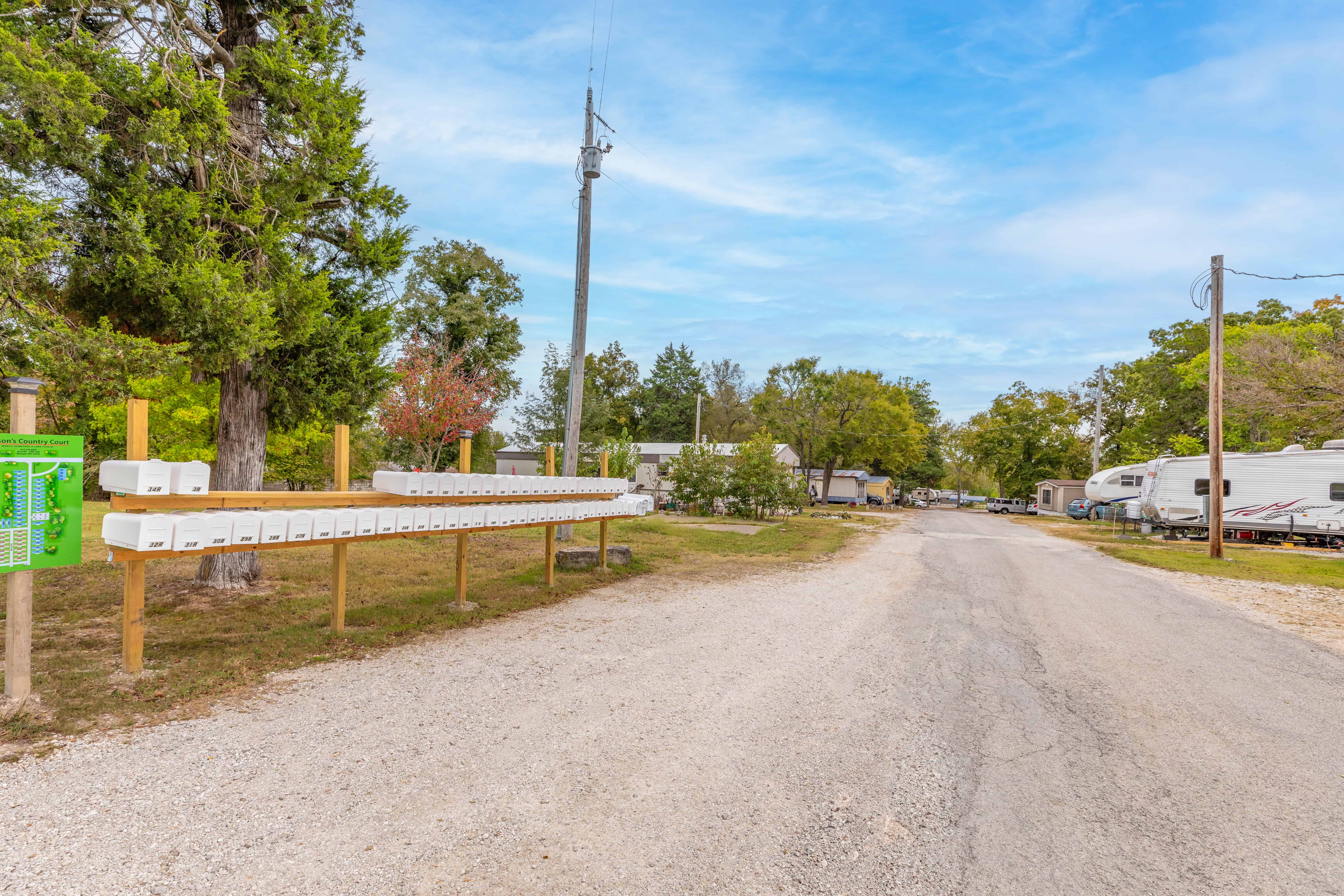 Carson’s Country Court