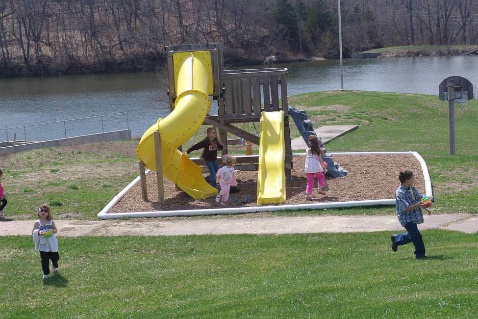 Lake Paradise Resort