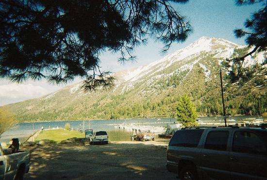 Annett's Mono Village