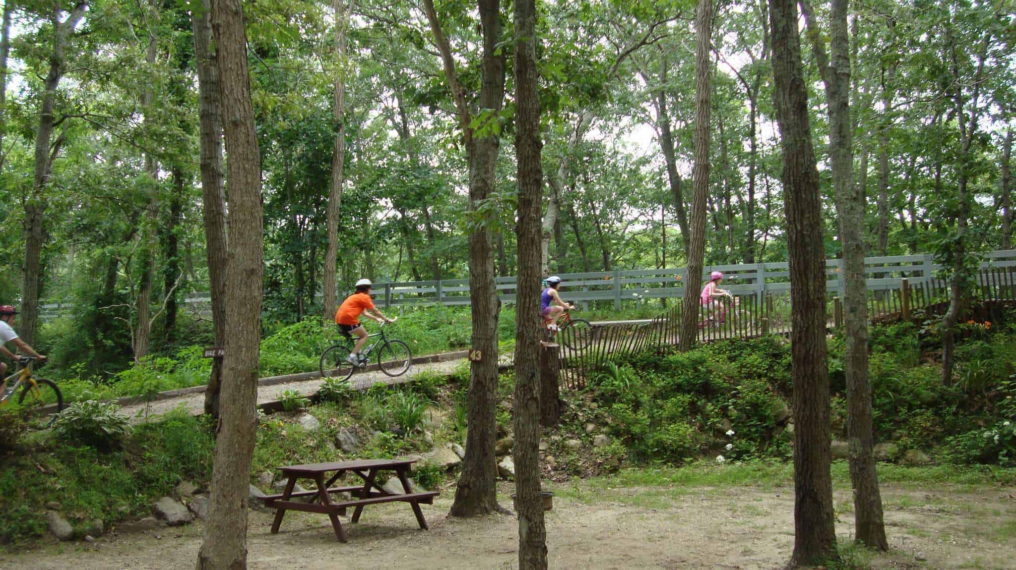 Sippewissett Campground & Cabins