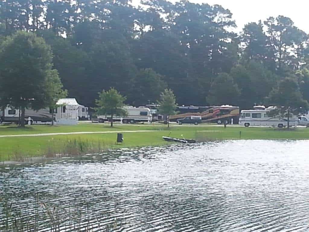 RJourney Lakeside RV Resort