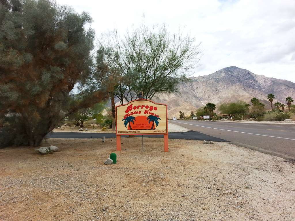 Borrego Holiday Homes Seniors Mobile Home and RV Park