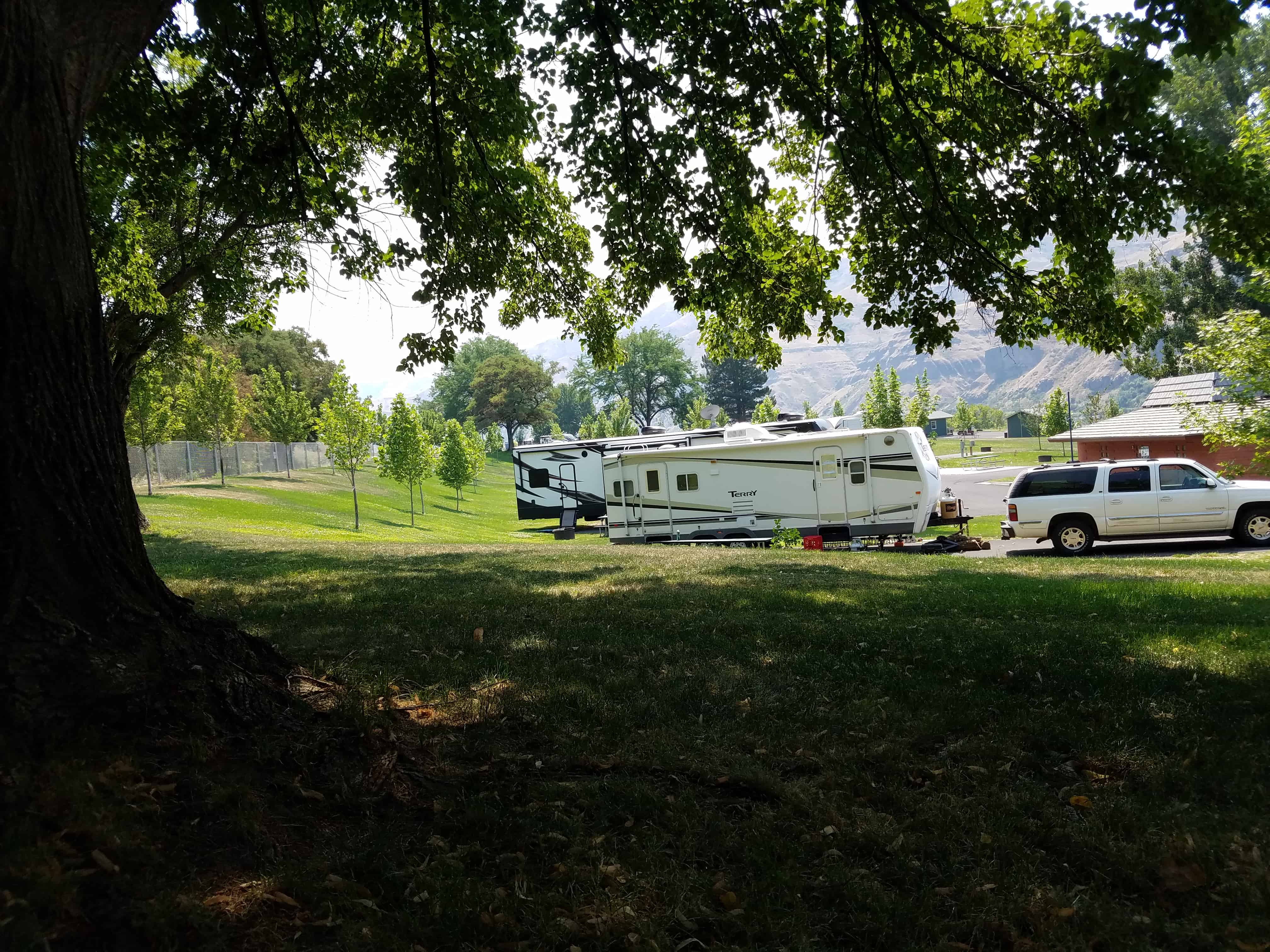 Boyer Park & Marina / Snake River KOA