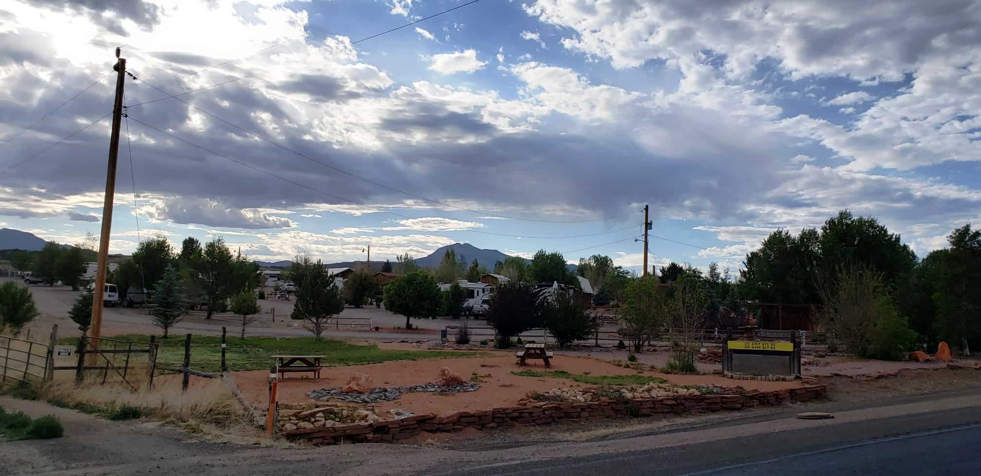 Paradise RV & Moble Home Park