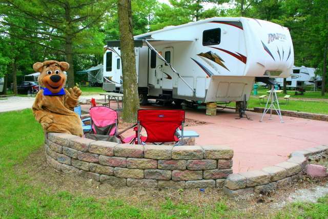 Yogi Bears Jellystone Park Camp-Resort Caledonia
