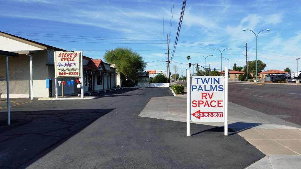 Twin Palms RV Park