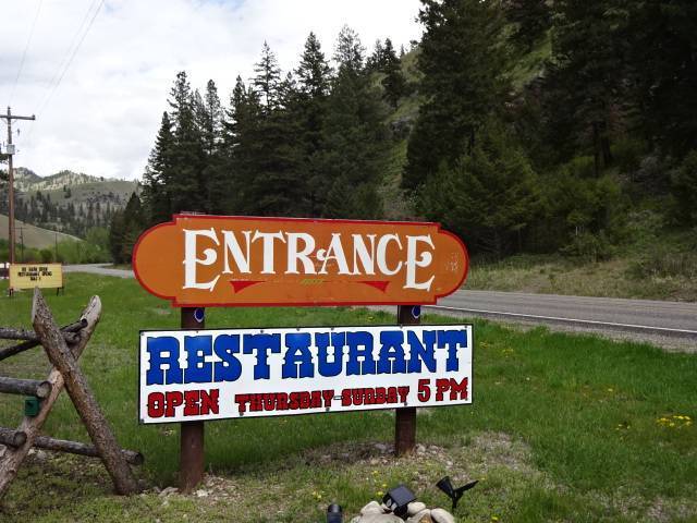 Waters Edge RV Park & Pizzeria