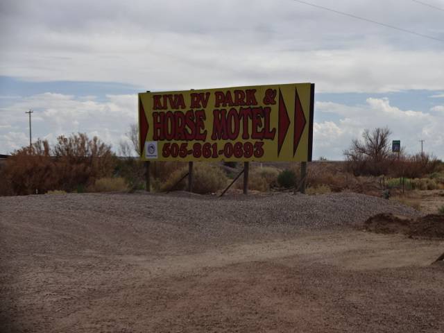 Kiva RV Park & Horse Motel