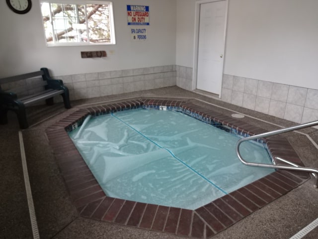 Mountain View Holiday Trav-L-Park