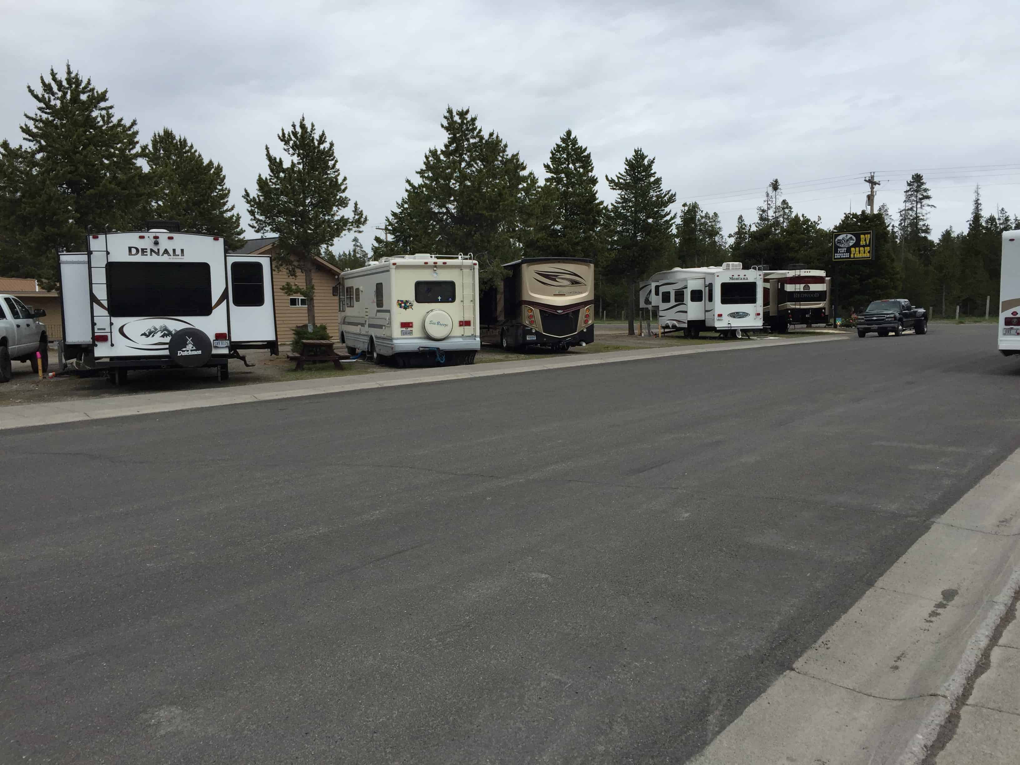 Pony Express Motel RV Park